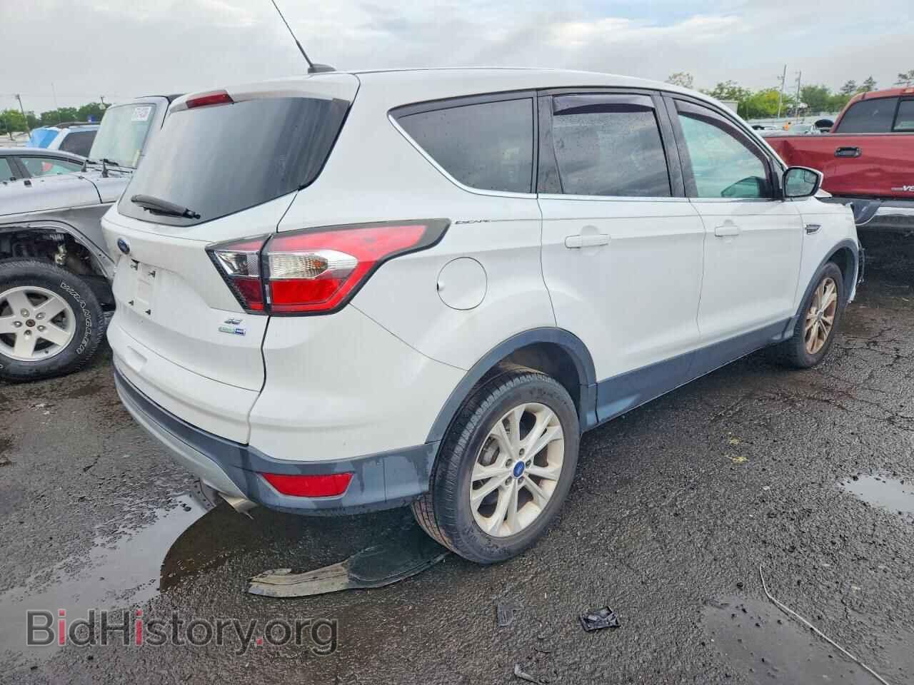 2017 FORD ESCAPE - VIN: 1FMCU9GD1HUB19044 - Фото 3