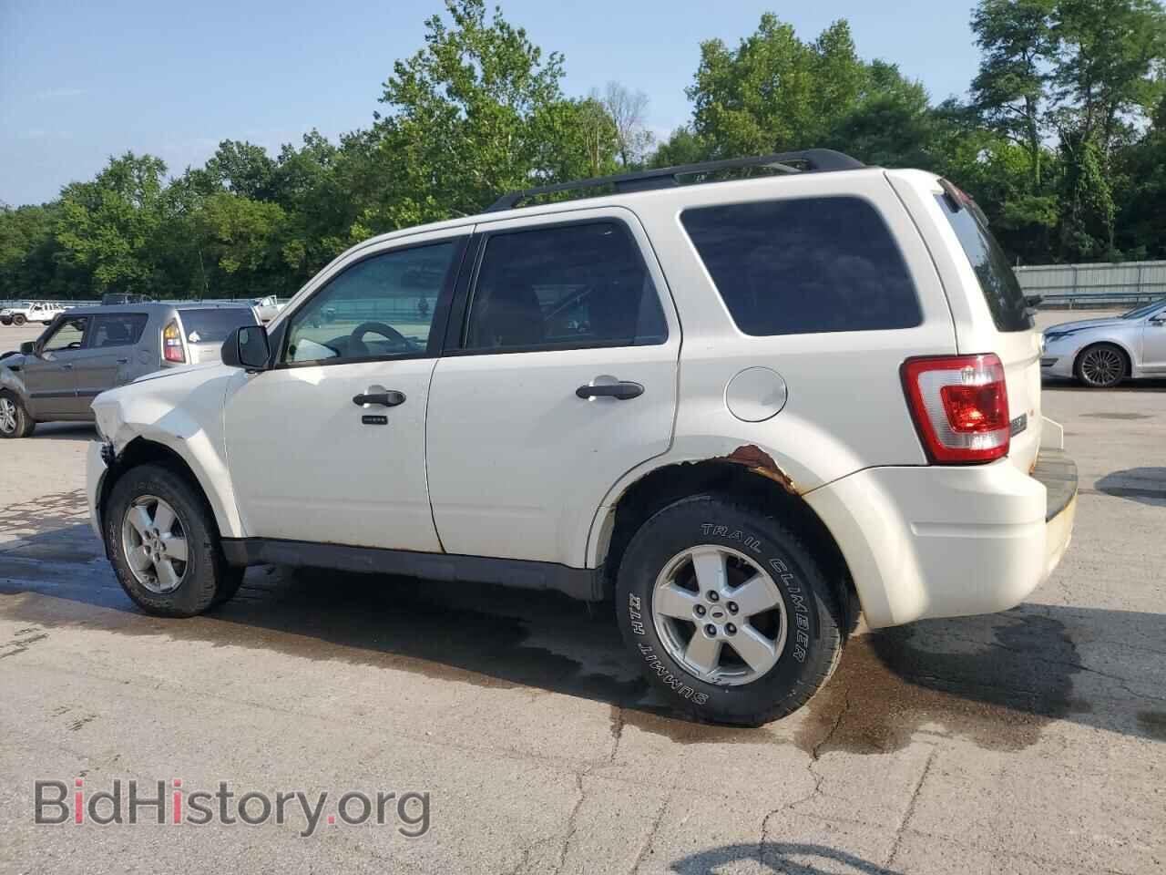 2012 FORD ESCAPE - VIN: 1FMCU9DG2CKC24243 - Фото 2