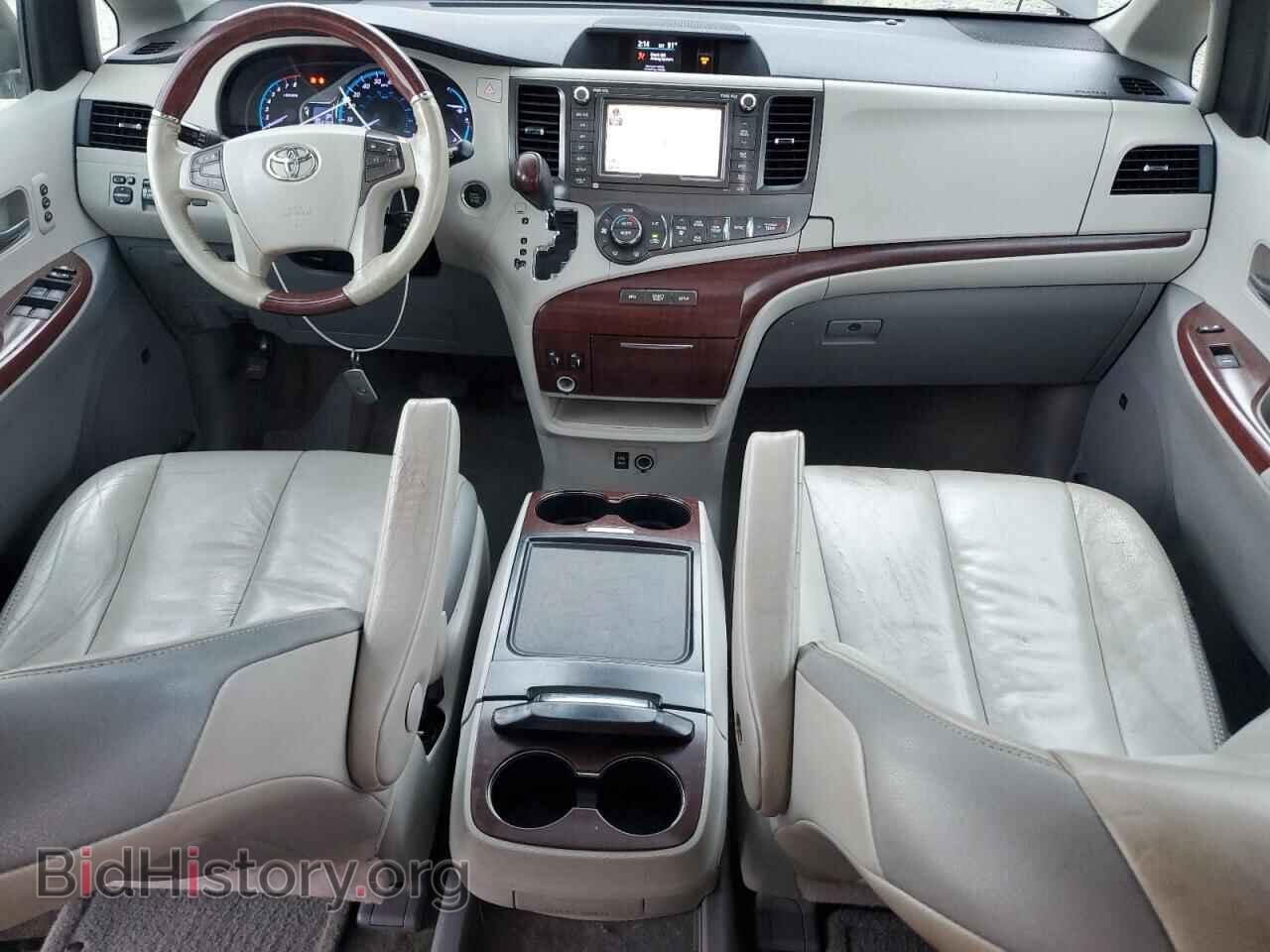2012 TOYOTA All Models - VIN: 5TDYK3DCXCS224834 - Фото 8
