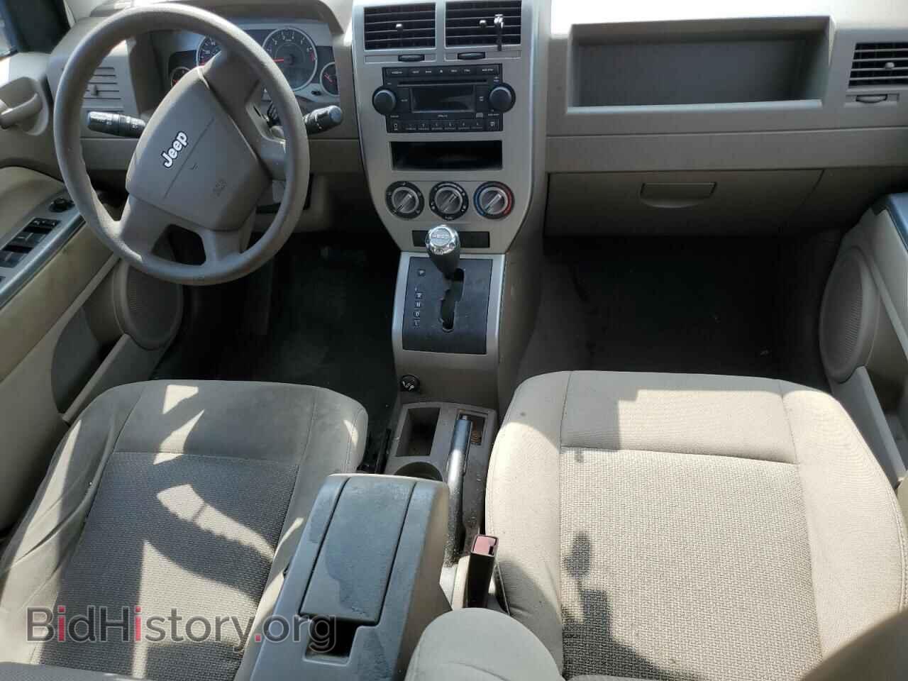 2007 JEEP COMPASS - VIN: 1J8FT47W57D112226 - Фото 8