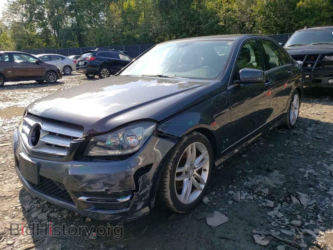 Photo WDDGF4HB5DR292830 - MERCEDES-BENZ C-CLASS 2013
