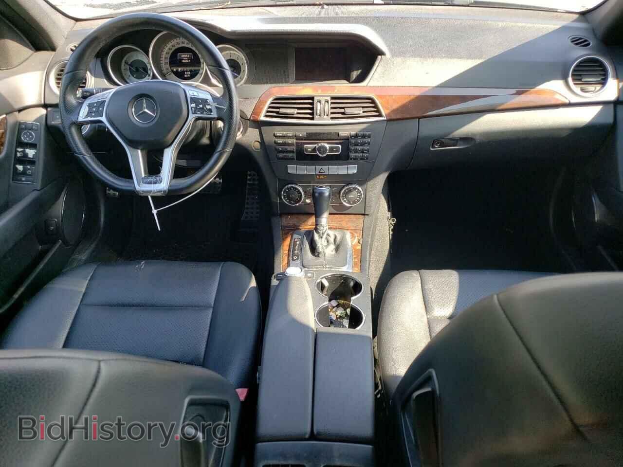 2013 MERCEDES-BENZ C-CLASS - VIN: WDDGF4HB5DR292830 - Фото 8
