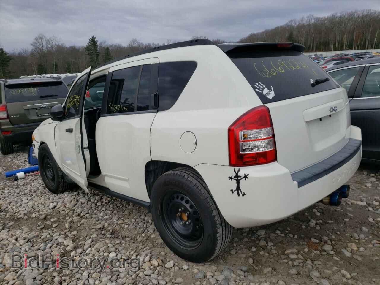 2008 JEEP COMPASS - VIN: 1J8FT47W58D564548 - Photo 3