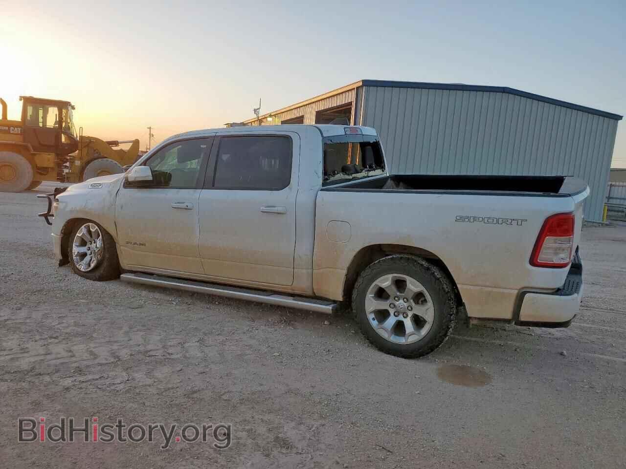 2020 RAM 1500 - VIN: 1C6SRFFT1LN177822 - Фото 2