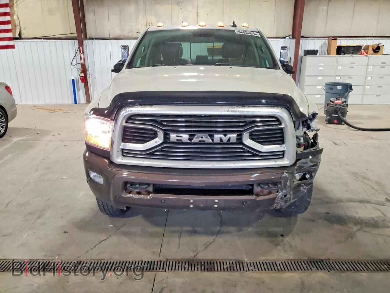 2018 RAM 3500 - VIN: 3C63RRKL4JG103666 - Фото 5