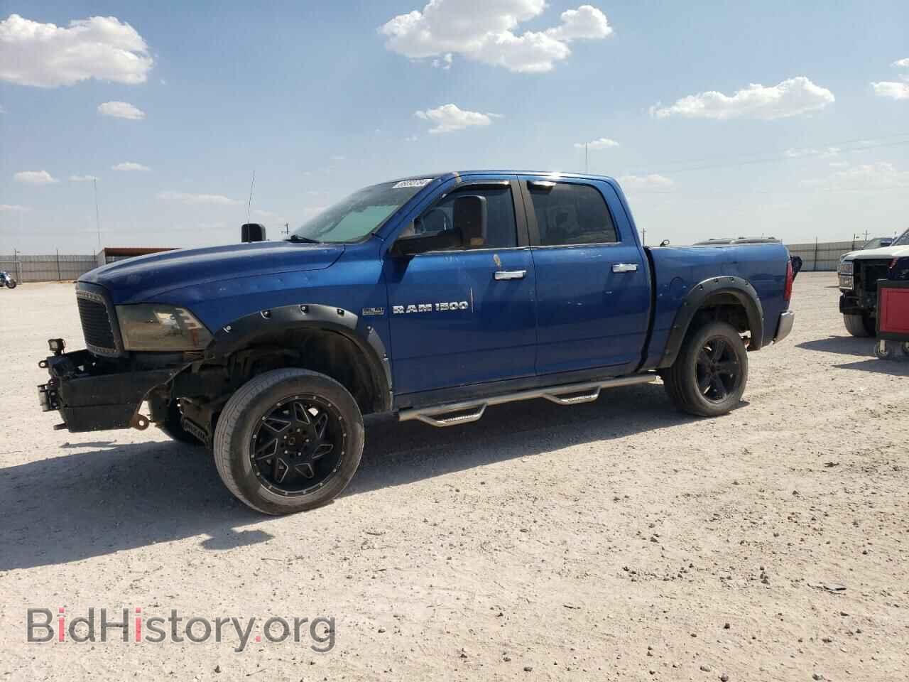 Photo 1D7RV1CT4BS616978 - DODGE All Models 2011