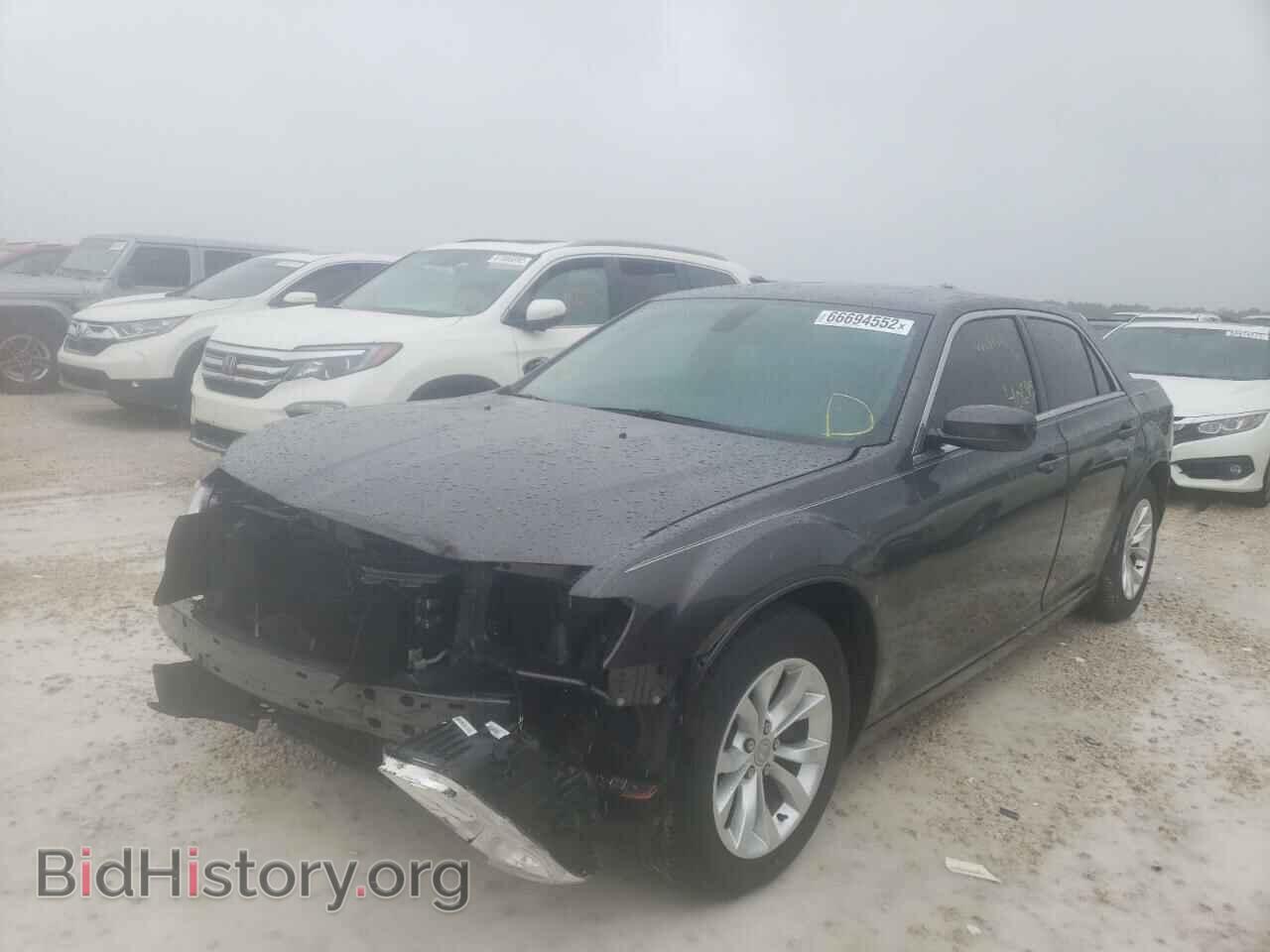 2015 CHRYSLER 300 - VIN: 2C3CCAAG5FH780494 - Фото 2