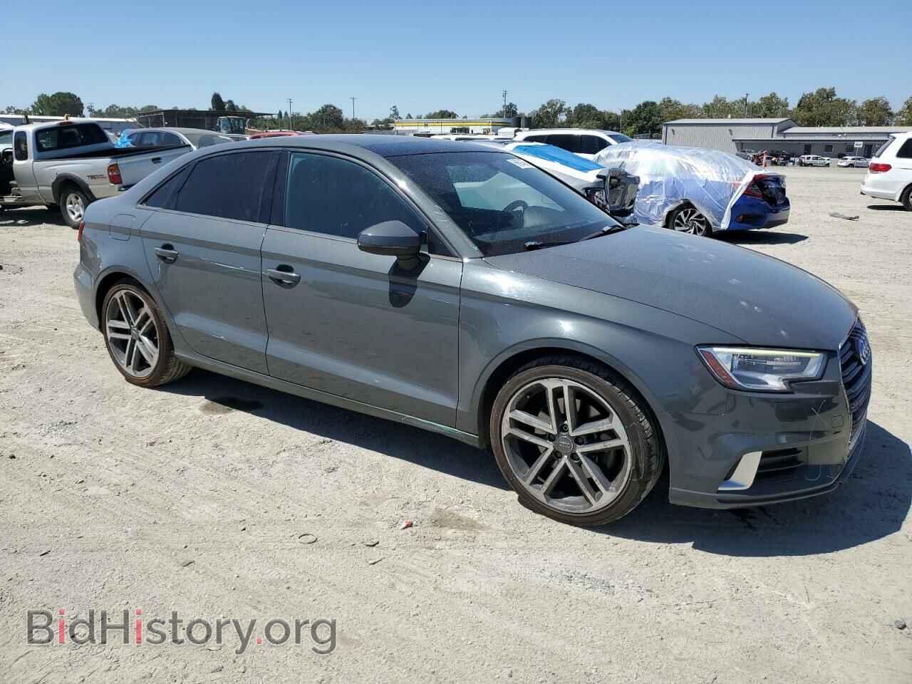 2017 AUDI A3 - VIN: WAUAUGFF8H1033523 - Фото 4