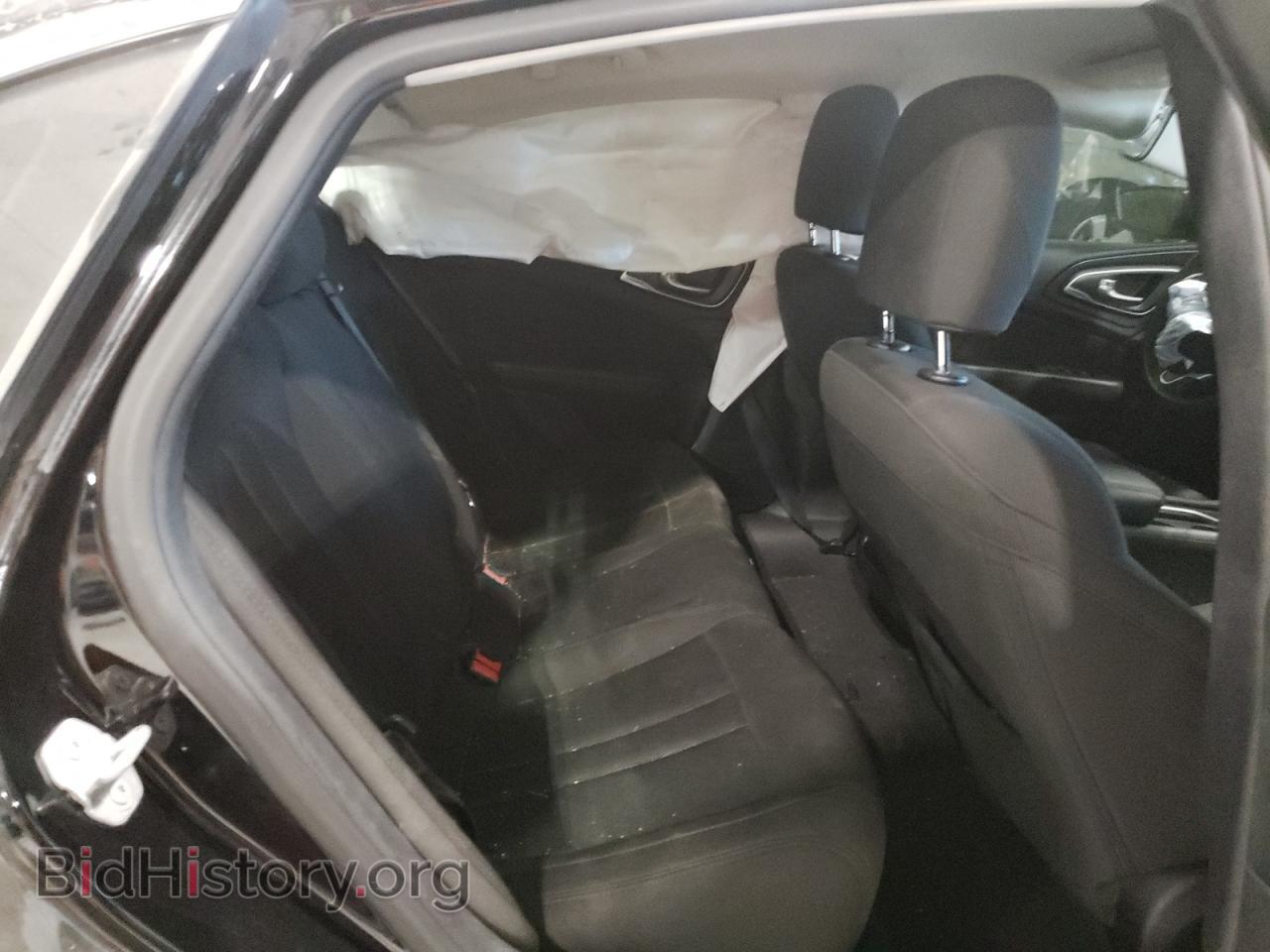2015 CHRYSLER 200 - VIN: 1C3CCCAB5FN686557 - Фото 6
