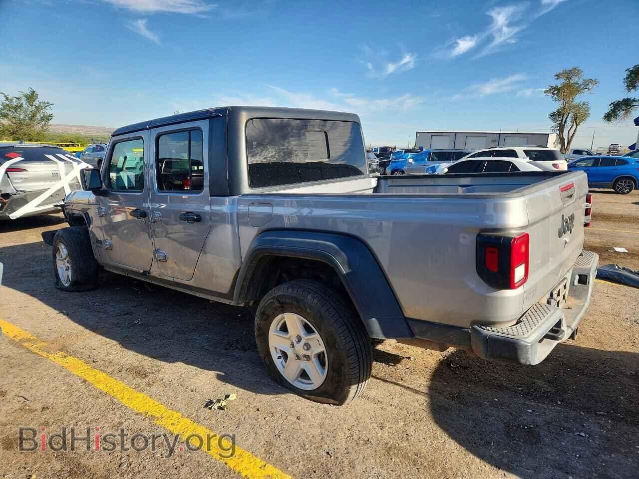 2020 JEEP GLADIATOR - VIN: 1C6HJTAG0LL136958 - Photo 2