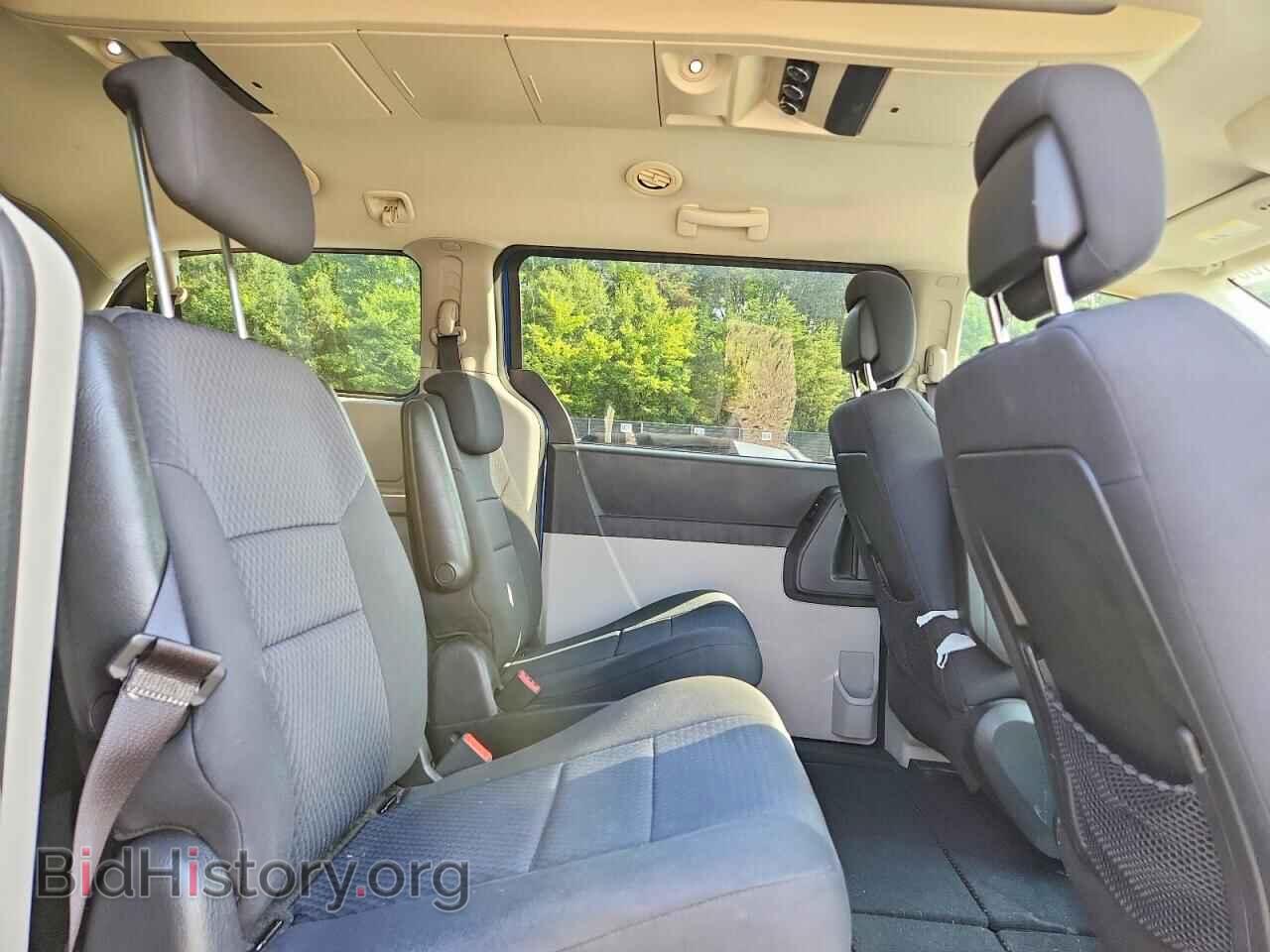 2010 DODGE CARAVAN - VIN: 2D4RN5D13AR264025 - Photo 11