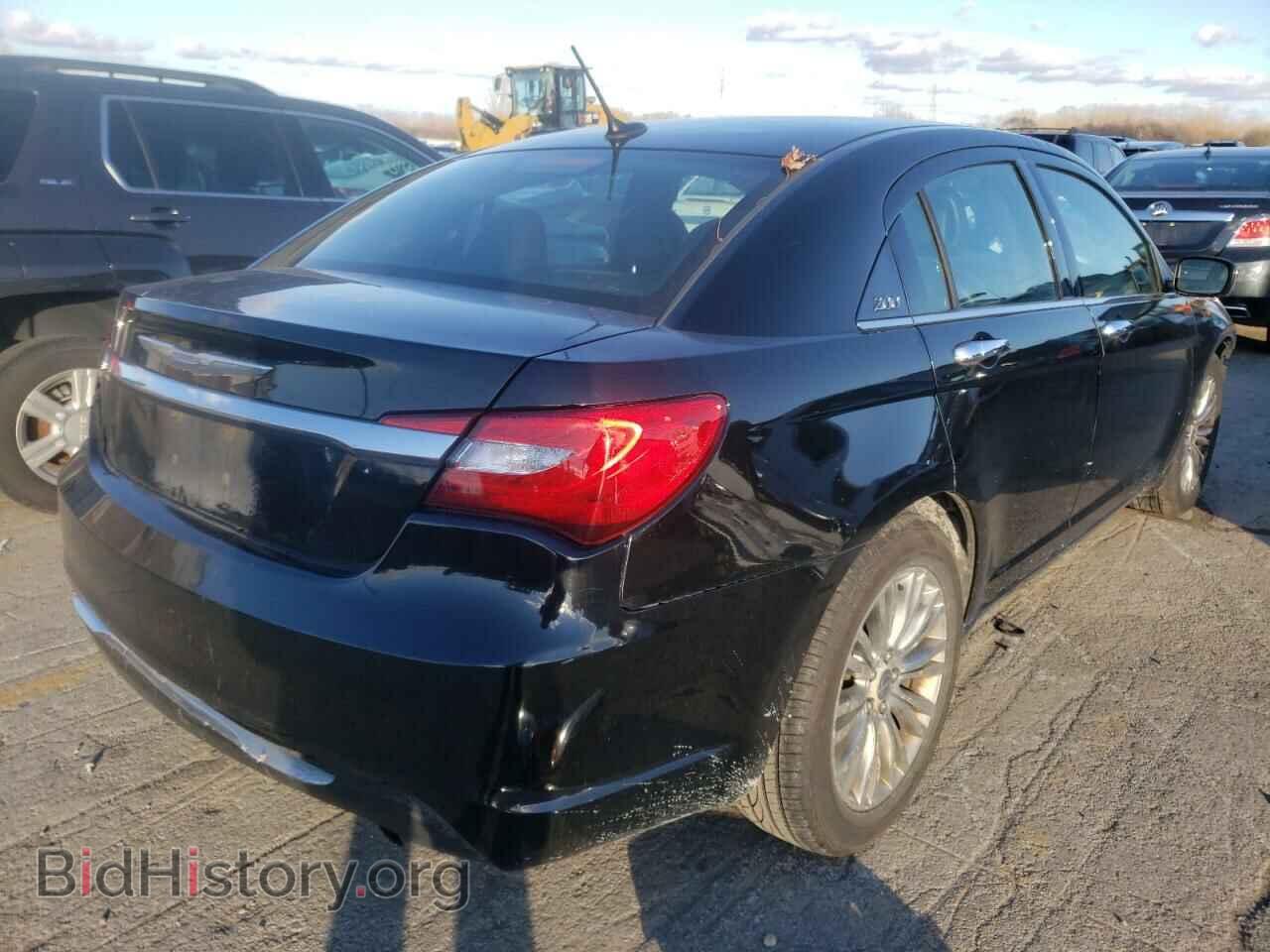 2012 CHRYSLER 200 - VIN: 1C3CCBCB9CN303951 - Фото 4