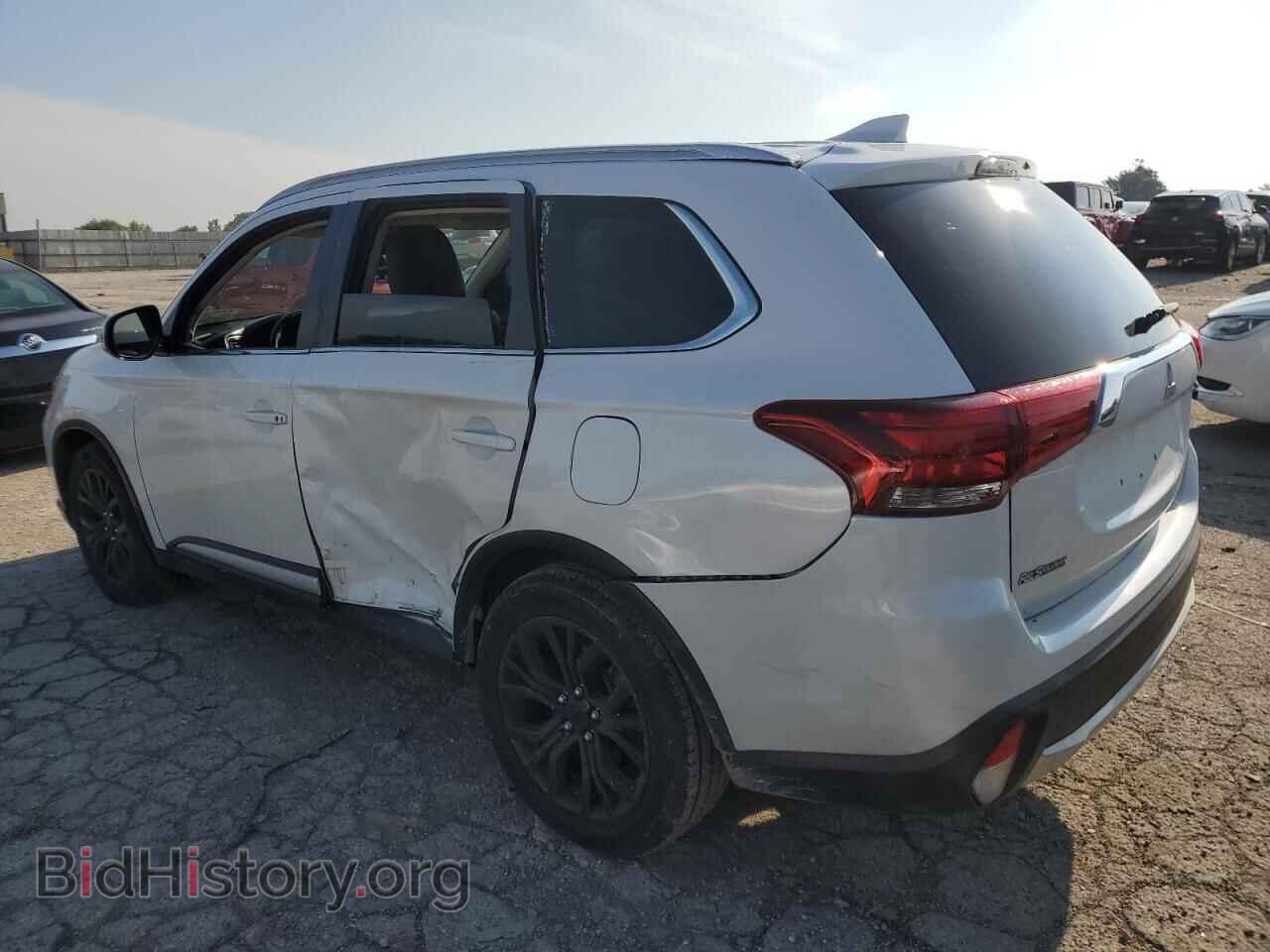 2018 MITSUBISHI OUTLANDER - VIN: JA4AD3A38JZ001214 - Фото 2