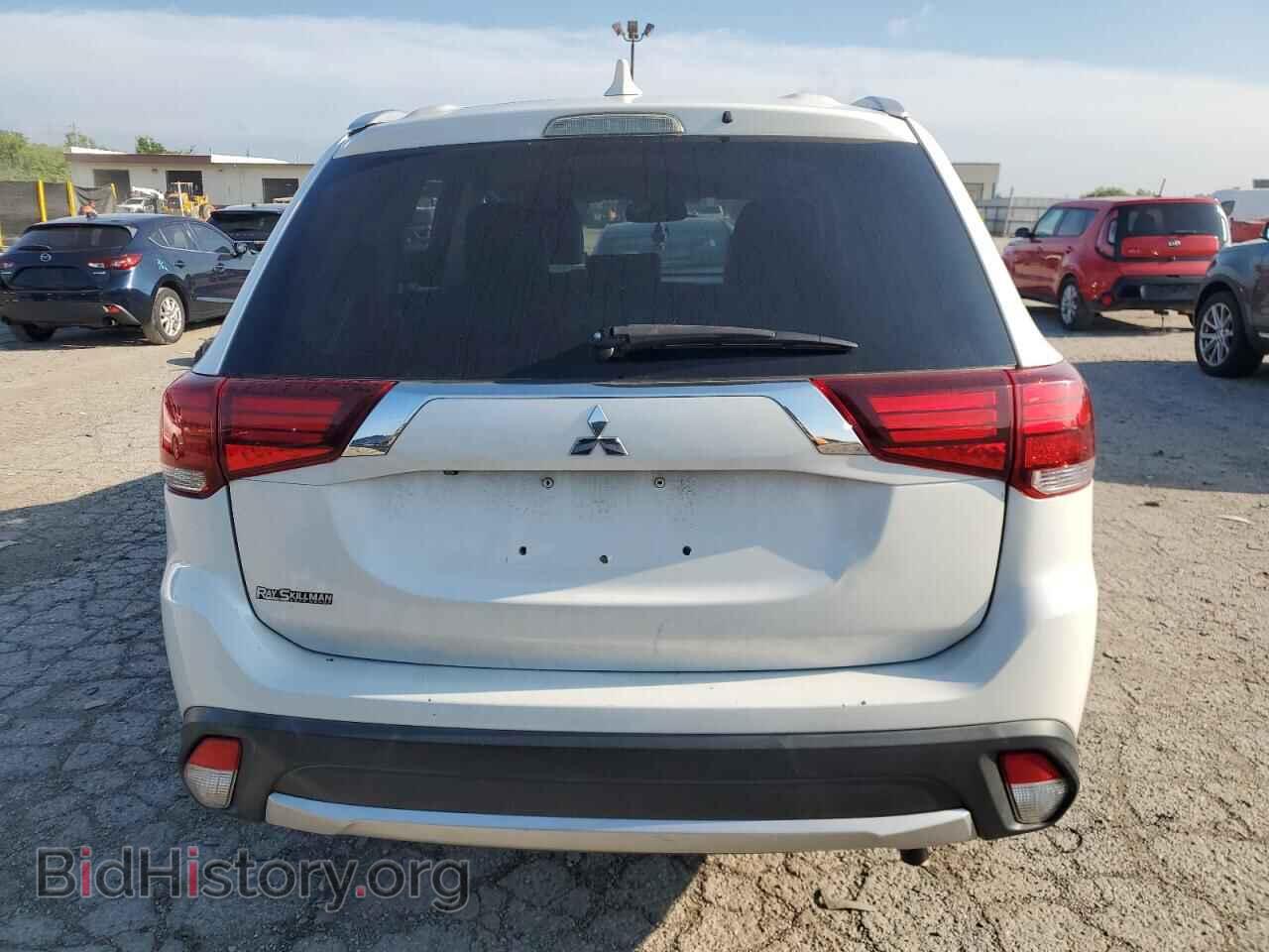 2018 MITSUBISHI OUTLANDER - VIN: JA4AD3A38JZ001214 - Фото 6