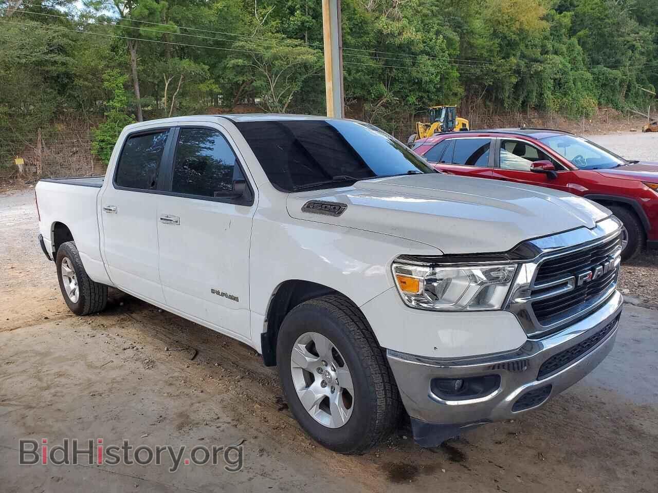 2020 RAM 1500 - VIN: 1C6RREMG2LN273666 - Photo 4