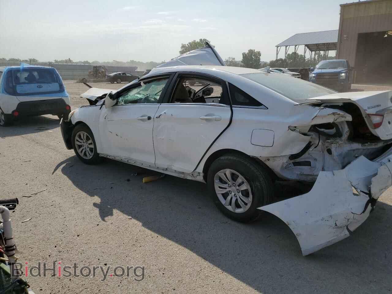 2013 HYUNDAI SONATA - VIN: 5NPEB4AC7DH609658 - Фото 2