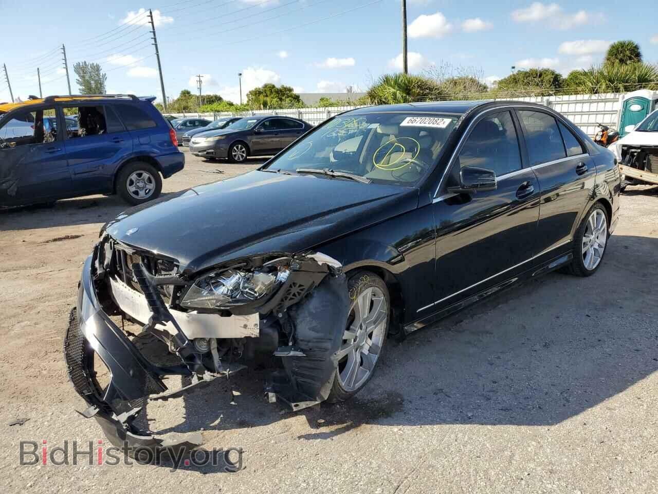 2011 MERCEDES-BENZ C-CLASS - VIN: WDDGF5EB3BF648376 - Фото 2