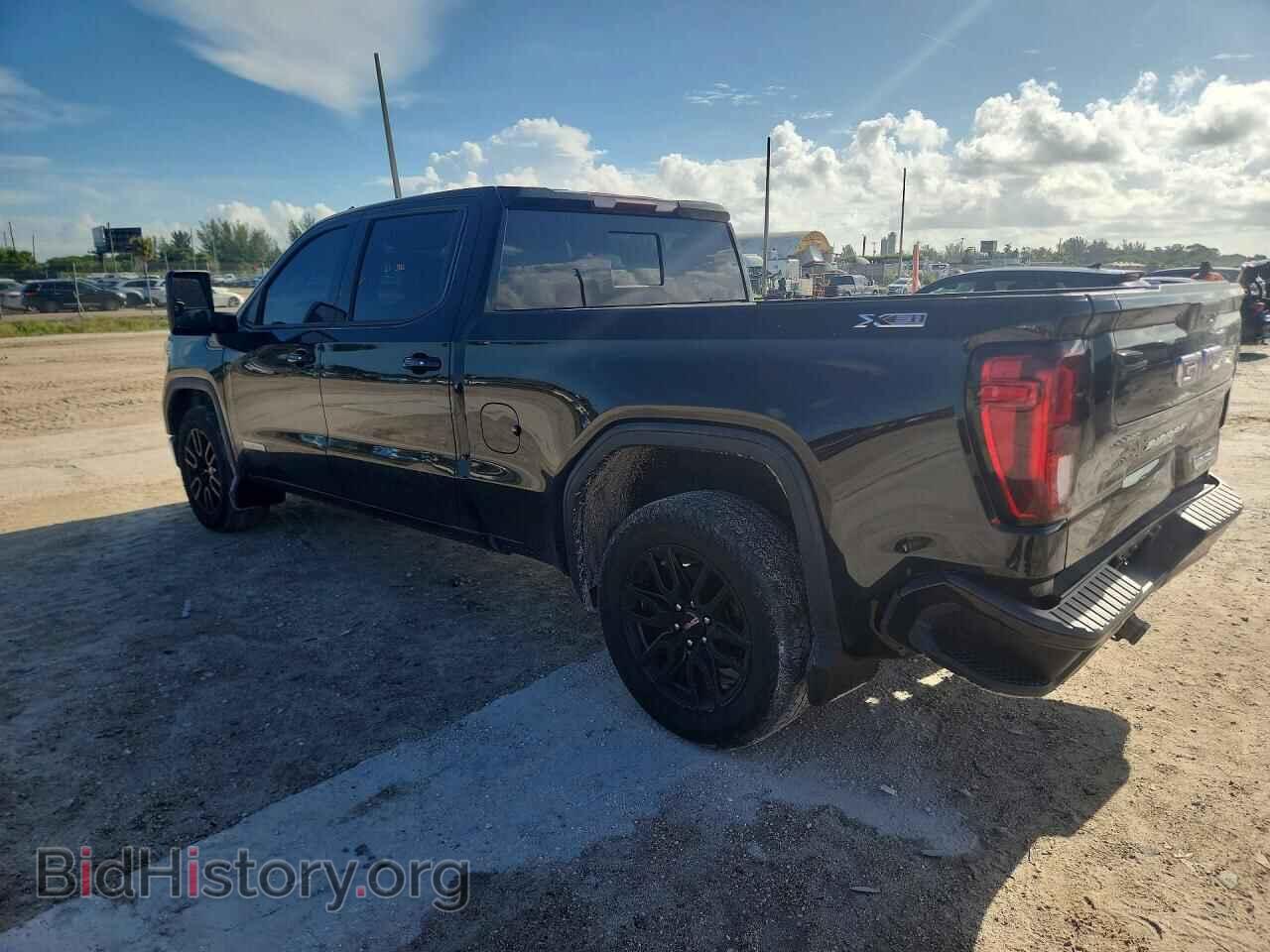 2022 GMC SIERRA - VIN: 3GTU9CED7NG112737 - Photo 2