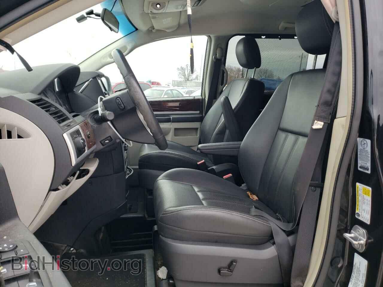 2009 CHRYSLER MINIVAN - VIN: 2A8HR54199R648229 - Фото 7
