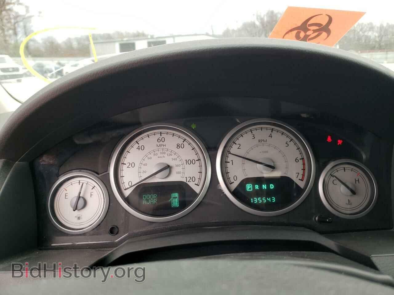 2009 CHRYSLER MINIVAN - VIN: 2A8HR54199R648229 - Фото 9