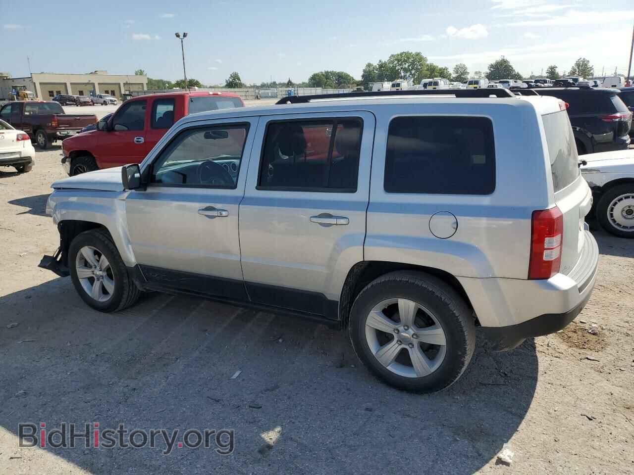 2012 JEEP PATRIOT - VIN: 1C4NJPFA5CD601770 - Фото 2