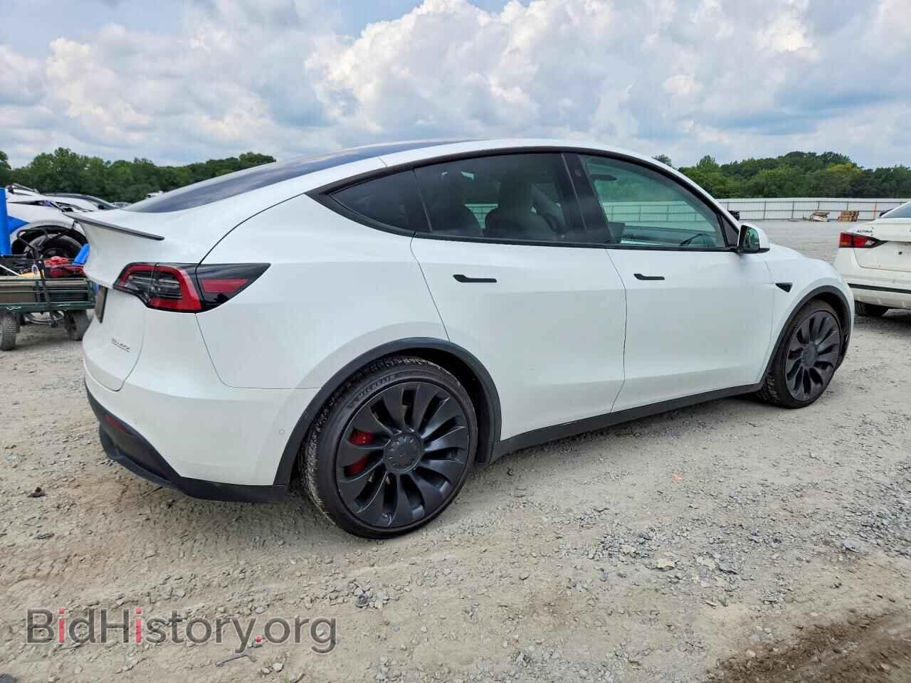 2022 TESLA MODEL Y - VIN: 7SAYGDEF7NF516404 - Photo 3