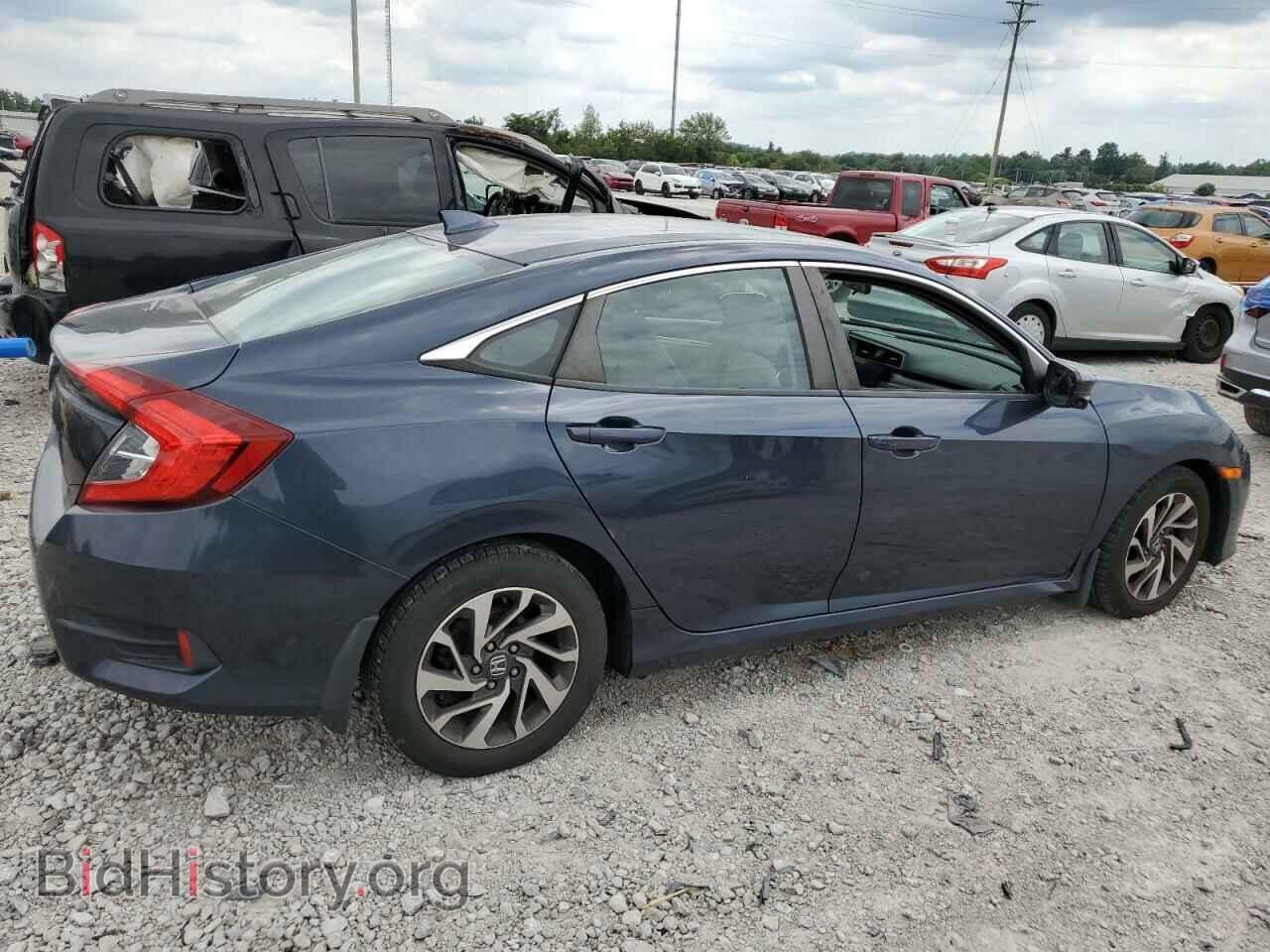 2017 HONDA CIVIC - VIN: 19XFC2F72HE009013 - Фото 3