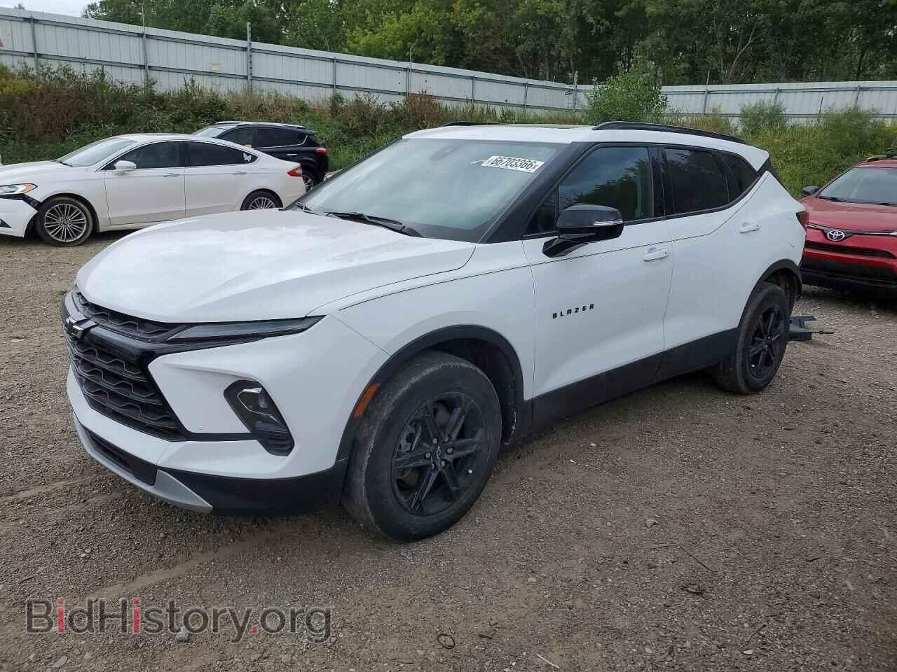 Фотография 3GNKBDR48PS150576 - CHEVROLET BLAZER 2023