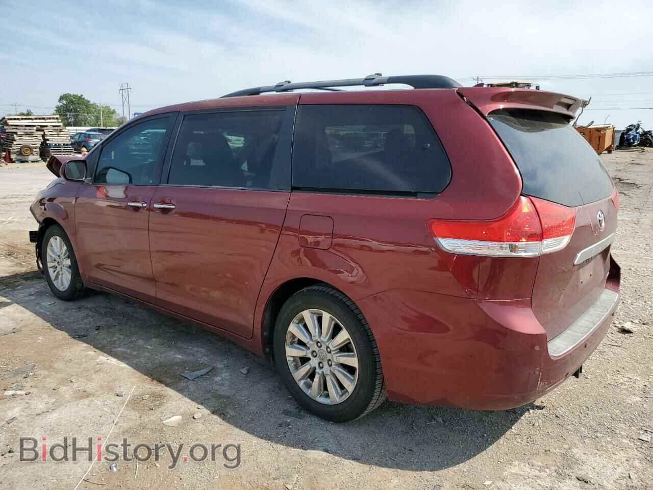 2011 TOYOTA All Models - VIN: 5TDYK3DCXBS144450 - Фото 2