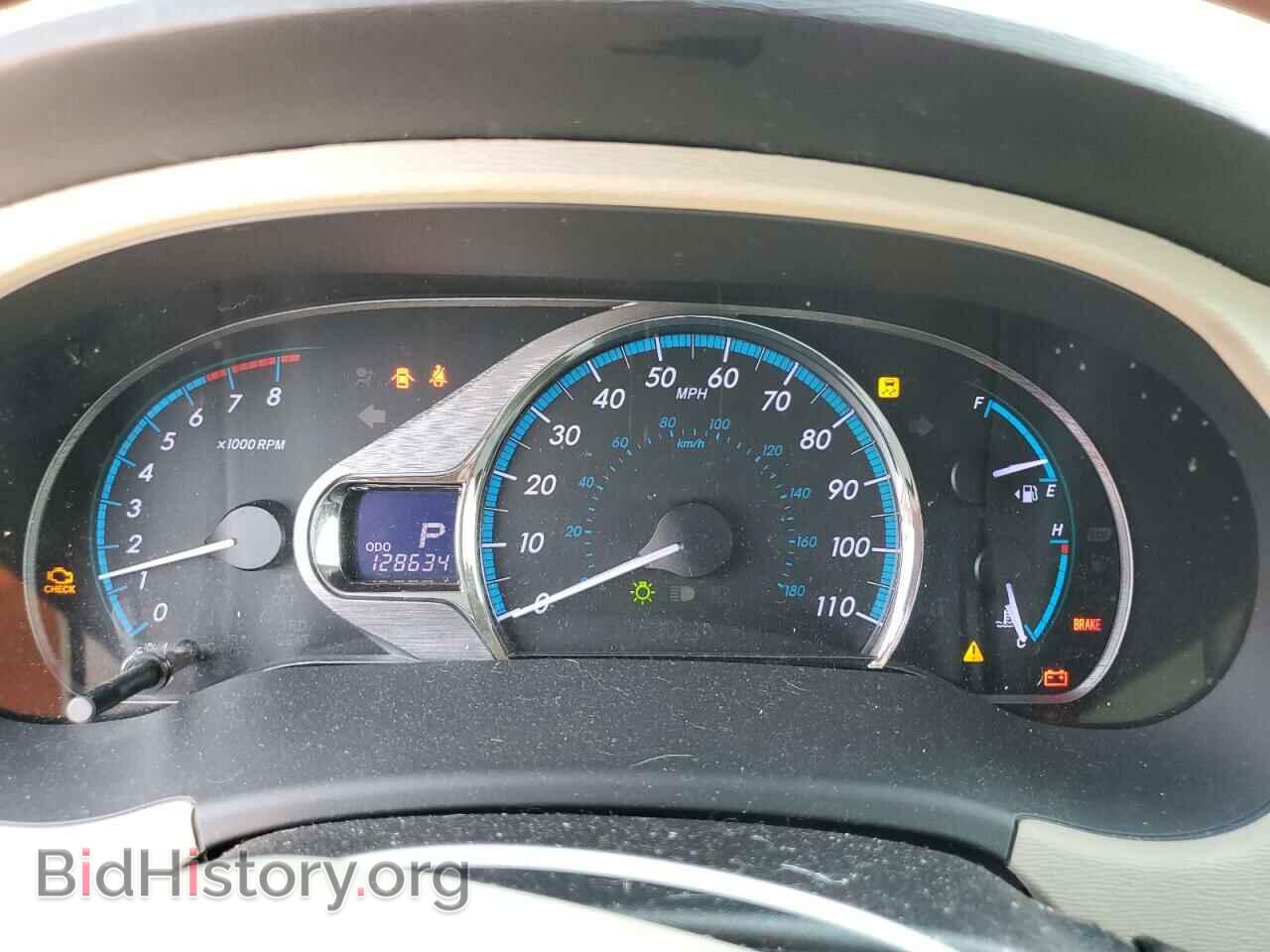 2011 TOYOTA All Models - VIN: 5TDYK3DCXBS144450 - Фото 9