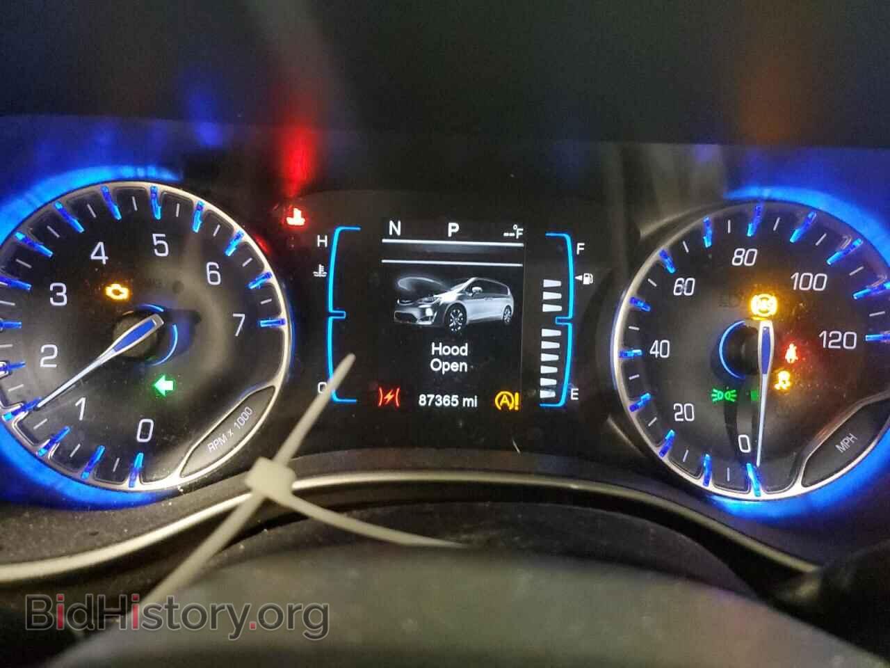 2017 CHRYSLER PACIFICA - VIN: 2C4RC1DG6HR688602 - Фото 9