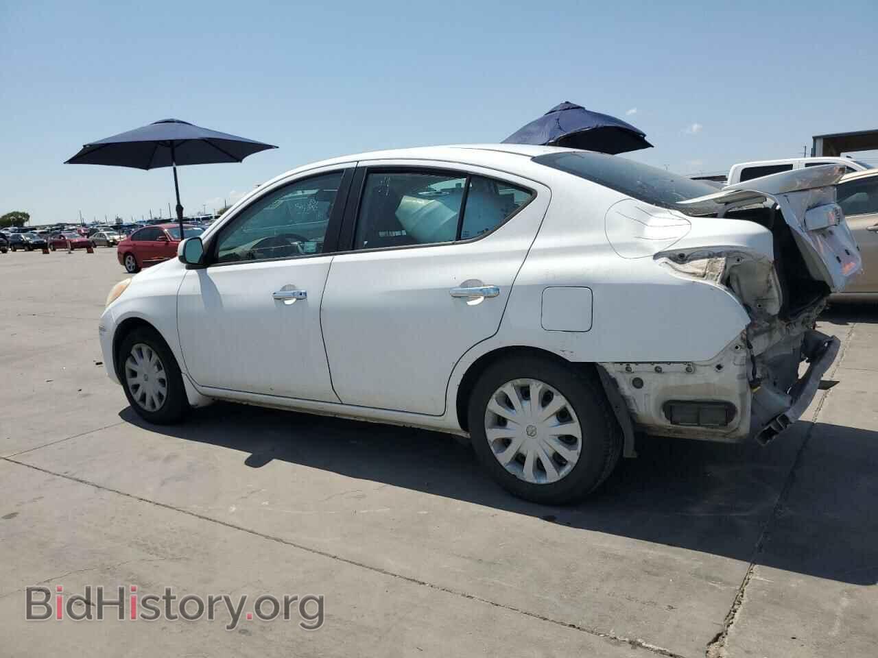 2014 NISSAN VERSA - VIN: 3N1CN7AP1EL823102 - Фото 2
