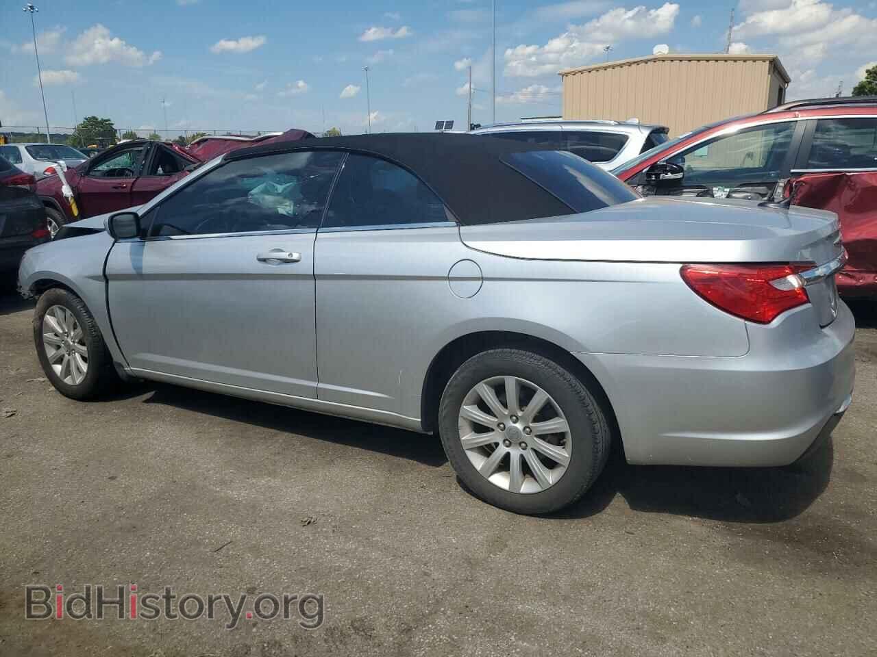 2012 CHRYSLER 200 - VIN: 1C3BCBEB7CN218891 - Фото 2