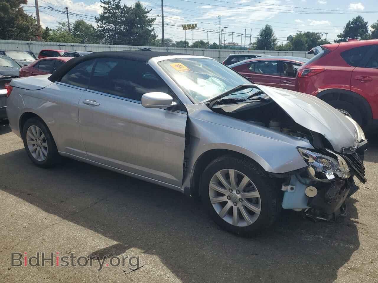 2012 CHRYSLER 200 - VIN: 1C3BCBEB7CN218891 - Фото 4