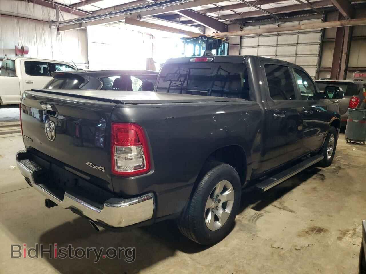 2019 RAM 1500 - VIN: 1C6SRFFT7KN728155 - Фото 4