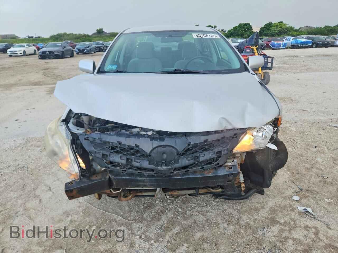 2011 TOYOTA COROLLA - VIN: 2T1BU4EE5BC553700 - Фото 5