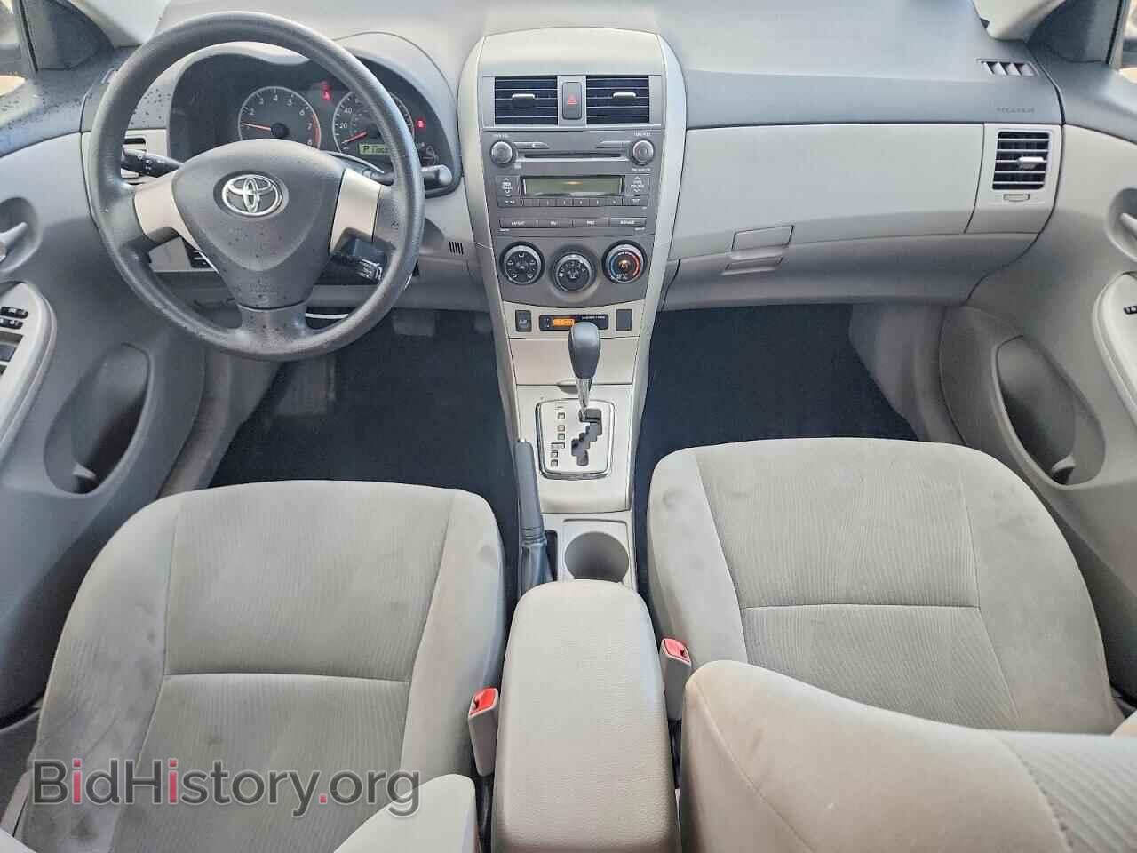 2011 TOYOTA COROLLA - VIN: 2T1BU4EE5BC553700 - Фото 8