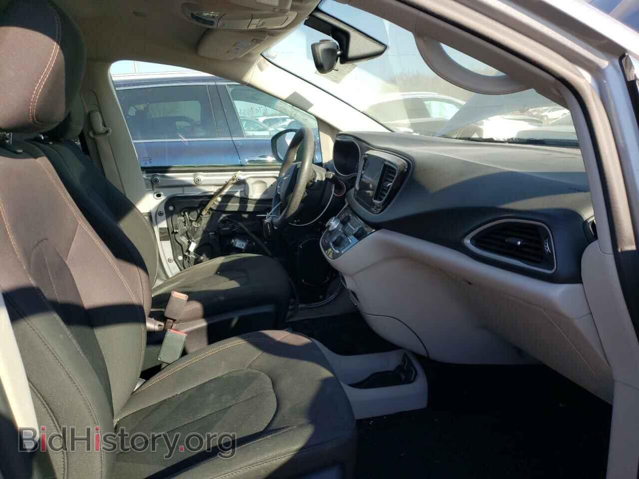 2017 CHRYSLER PACIFICA - VIN: 2C4RC1DG5HR711951 - Photo 5
