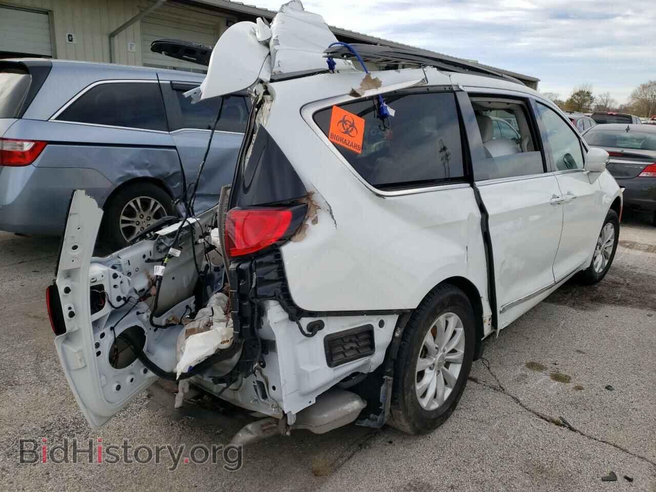 2017 CHRYSLER PACIFICA - VIN: 2C4RC1BG3HR506695 - Фото 4