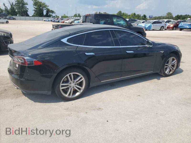 2013 Tesla MODEL S (VIN 5YJSA1DN6DFP20864) — фото 3 из 12