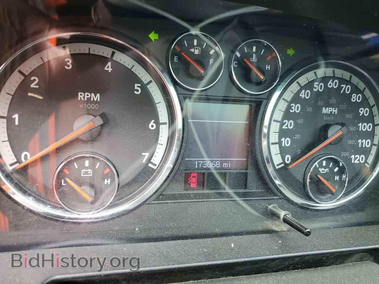 2009 DODGE All Models - VIN: 1D3HV13T09S730807 - Photo 9