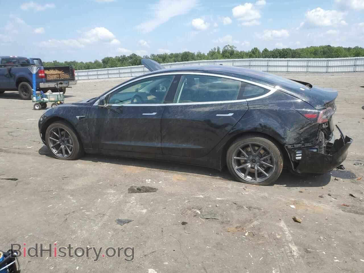 2018 TESLA MODEL 3 - VIN: 5YJ3E1EA9JF040781 - Фото 2