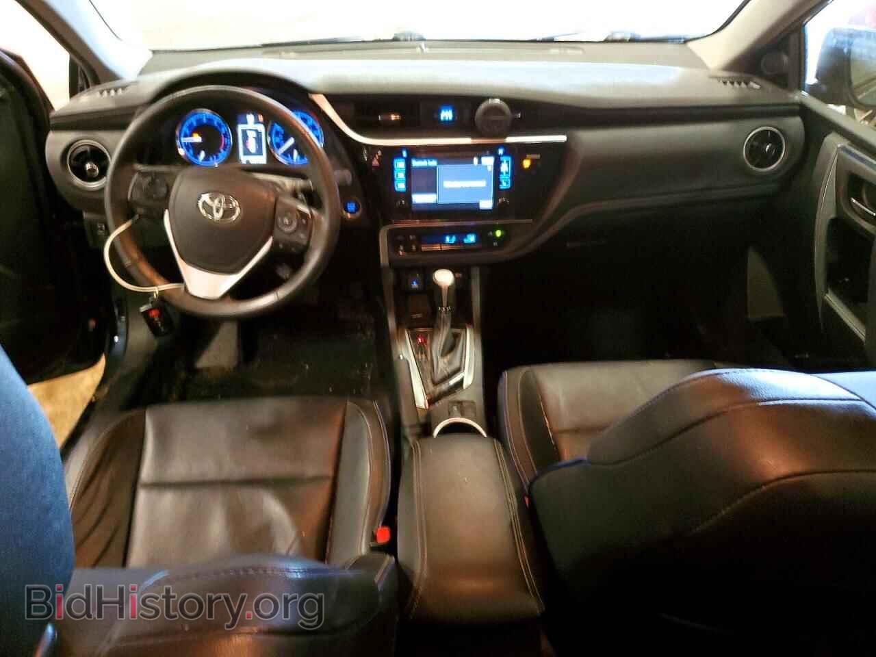 2017 TOYOTA COROLLA - VIN: 2T1BURHE2HC771076 - Фото 8