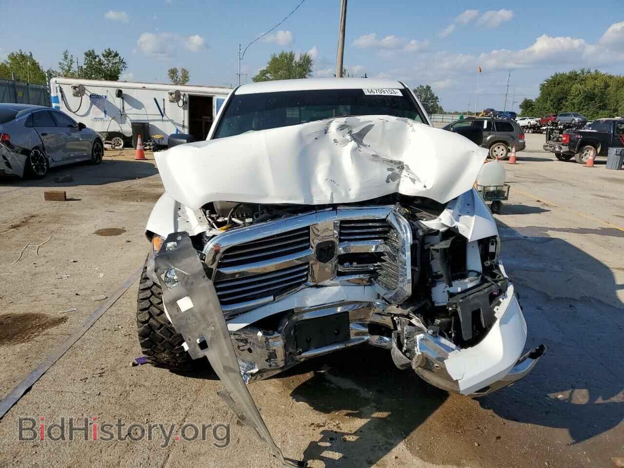 2018 RAM 1500 - VIN: 1C6RR7GT4JS218252 - Фото 5