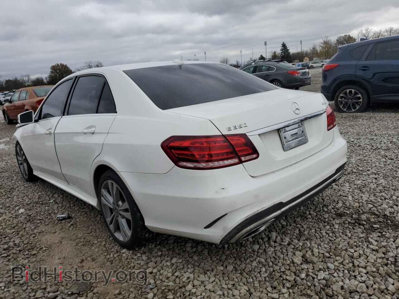 2015 MERCEDES-BENZ E-CLASS - VIN: WDDHF8JB6FB143201 - Фото 2