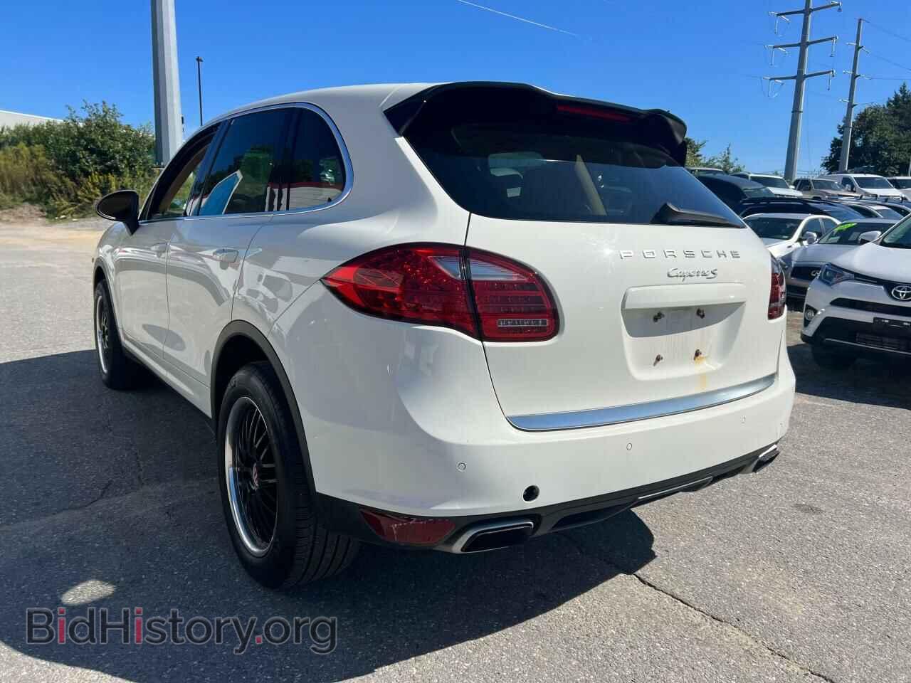 2011 PORSCHE CAYENNE - VIN: WP1AB2A23BLA48229 - Фото 3