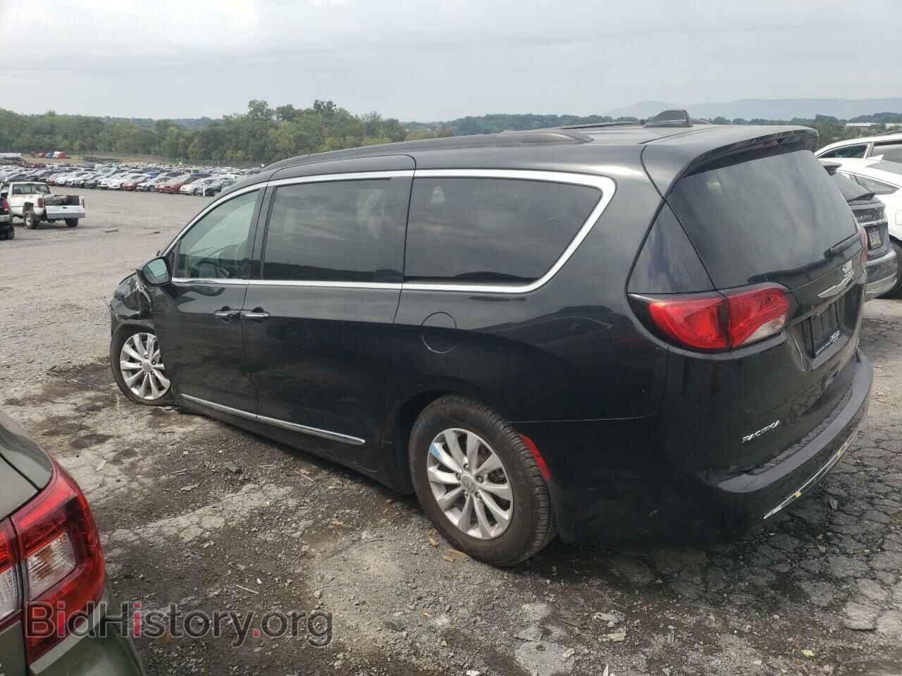 2017 CHRYSLER PACIFICA - VIN: 2C4RC1BG4HR795585 - Photo 2