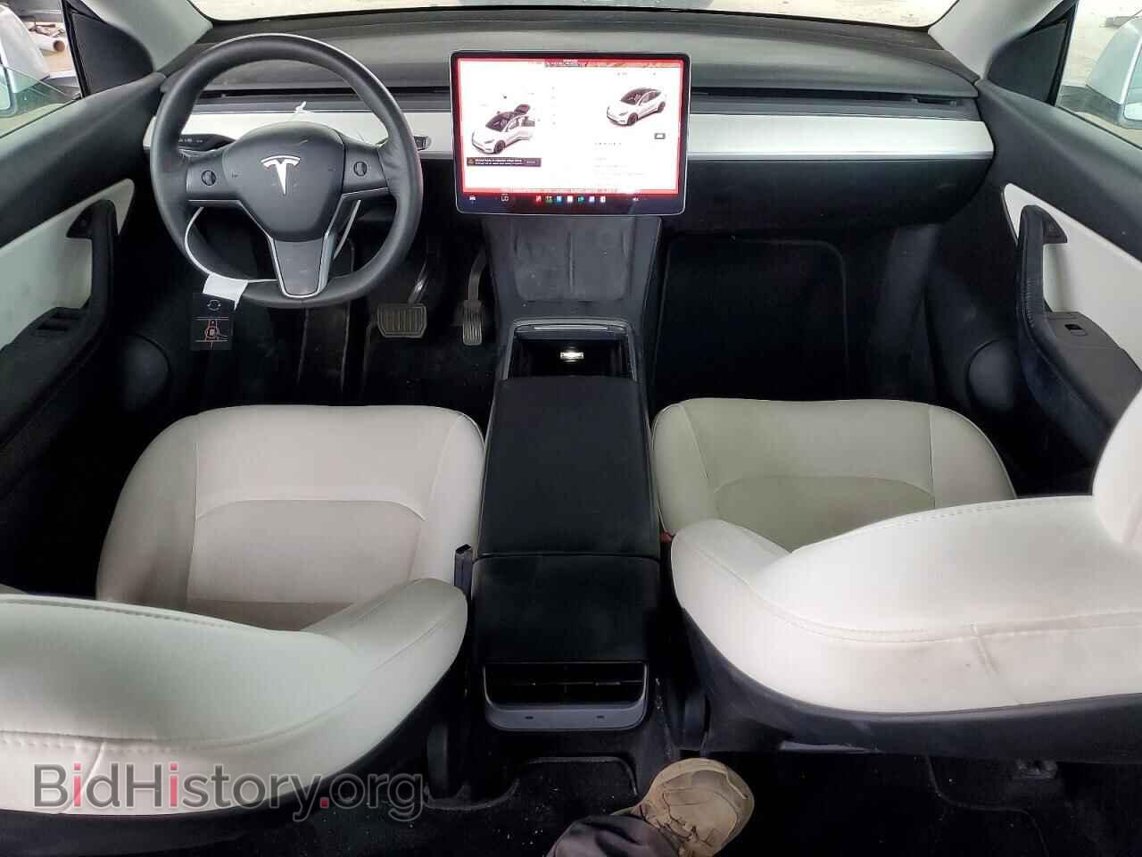 2022 TESLA MODEL Y - VIN: 7SAYGDEE5NF357079 - Photo 8