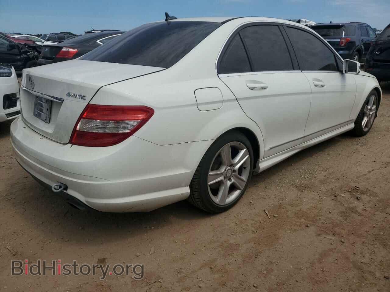 2011 MERCEDES-BENZ C-CLASS - VIN: WDDGF8BB7BF657782 - Фото 3