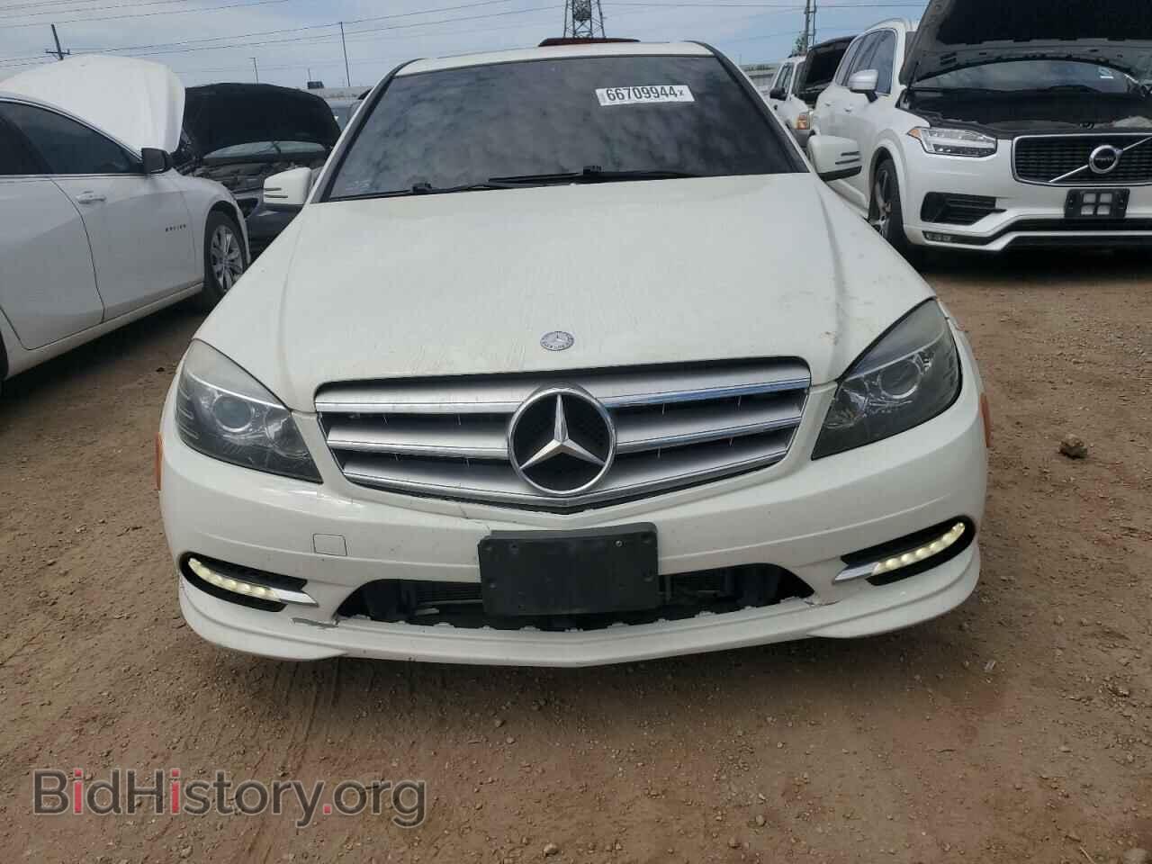 2011 MERCEDES-BENZ C-CLASS - VIN: WDDGF8BB7BF657782 - Фото 5